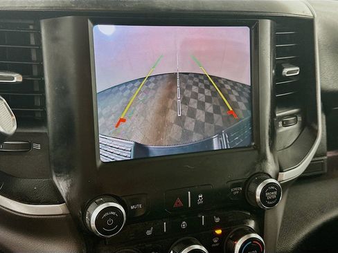 Used 2022 RAM 2500 Big Horn w/ Level C Equiment Group image 20