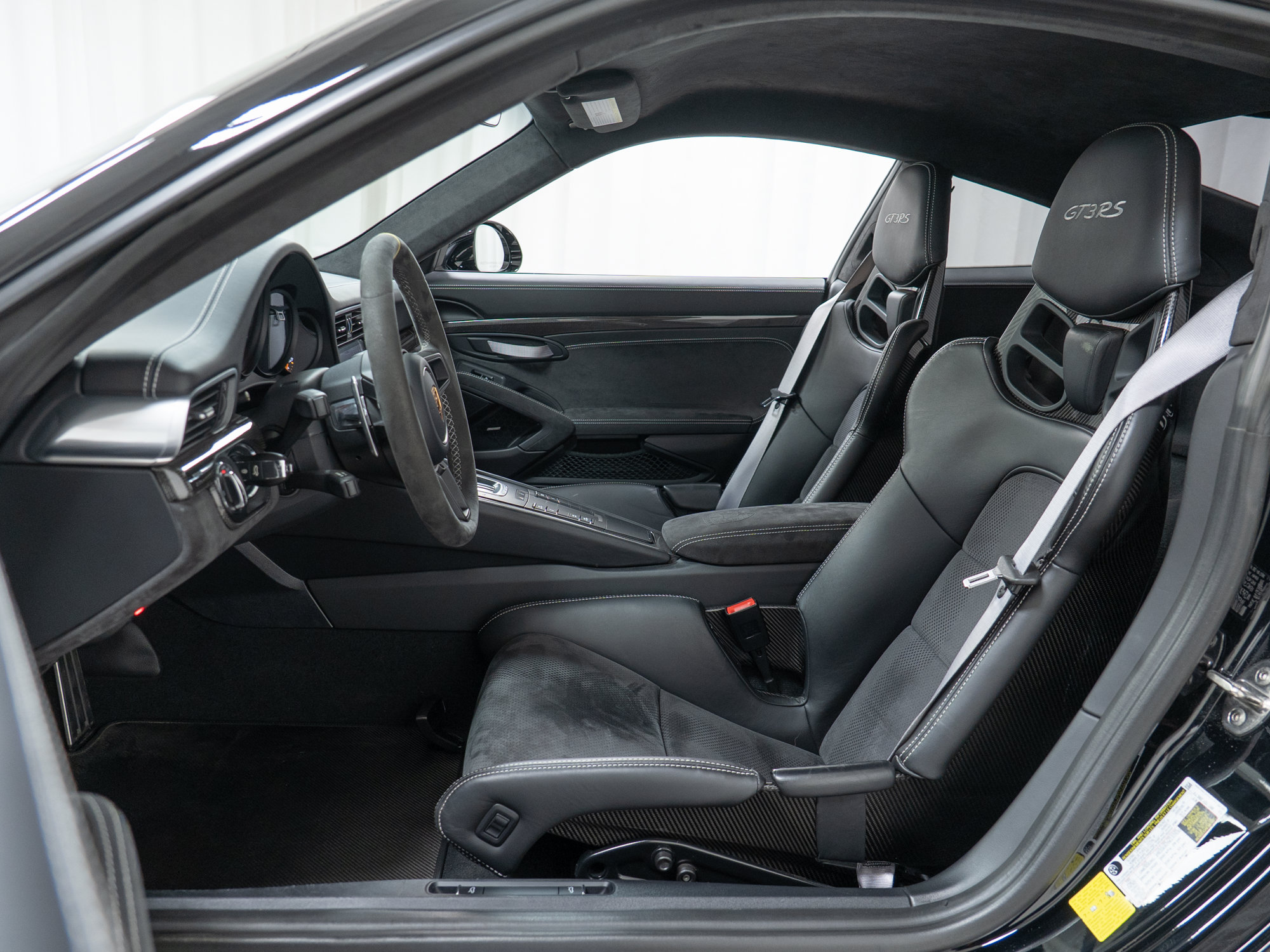 Certified 2019 Porsche 911 GT3 RS RWD image 18