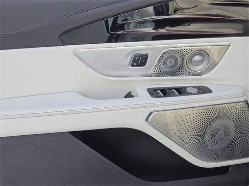 Used 2024 Lincoln Nautilus Black Label w/ Jet Appearance Package (87T) image 23