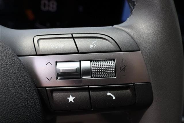 Used 2026 Hyundai Kona SEL Sport AWD/4WD image 16