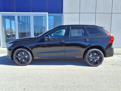 New 2026 Volvo XC60 T8 Ultra w/ Climate Package AWD/4WD image 3
