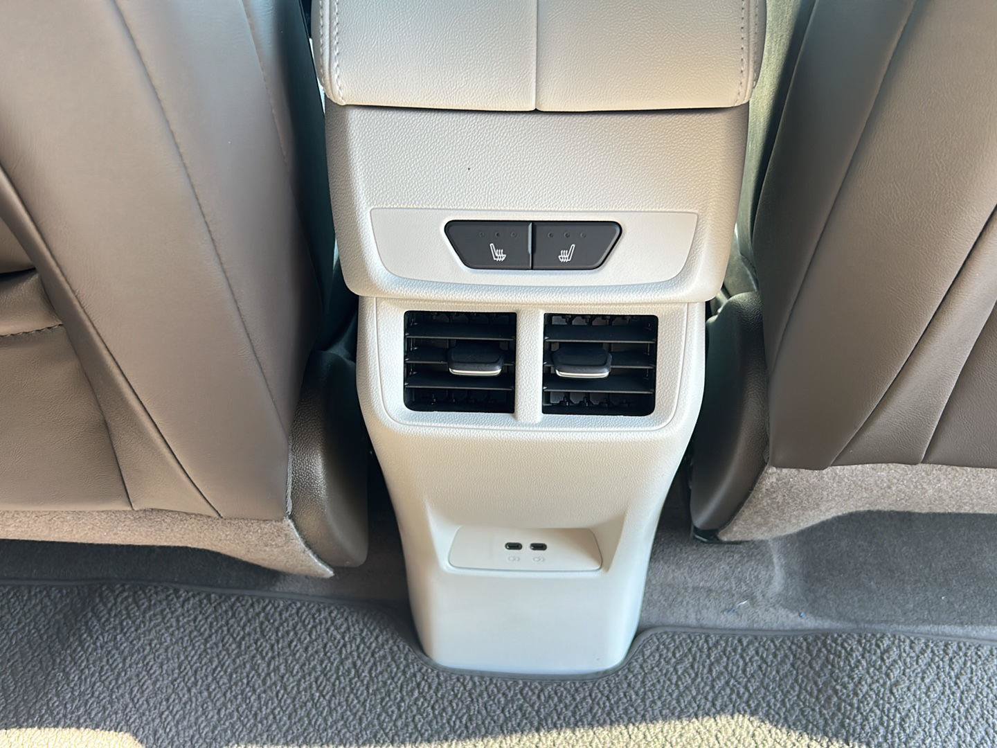 New 2027 GMC Terrain Denali AWD/4WD image 15