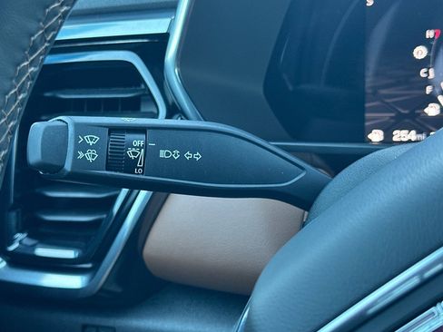 Used 2023 GMC Canyon AT4 w/ AT4 Premium Package image 35