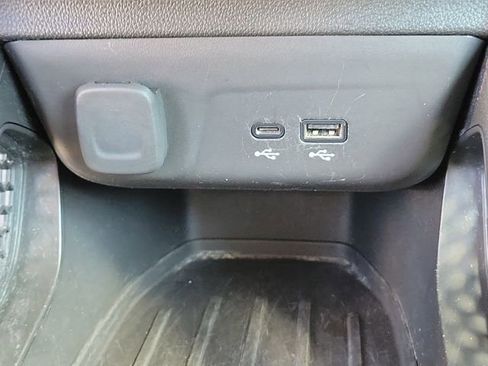 Certified 2024 Chevrolet TrailBlazer LS FWD image 29