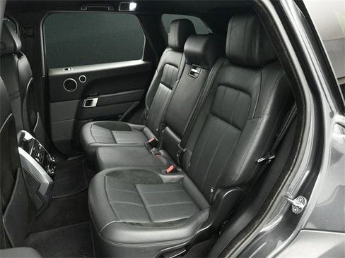 Used 2020 Land Rover Range Rover Sport HST image 15