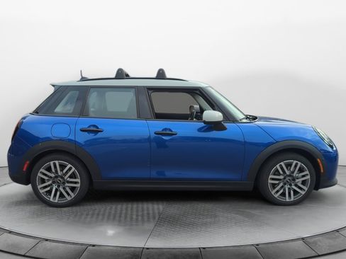 Used 2025 MINI Cooper S image 8