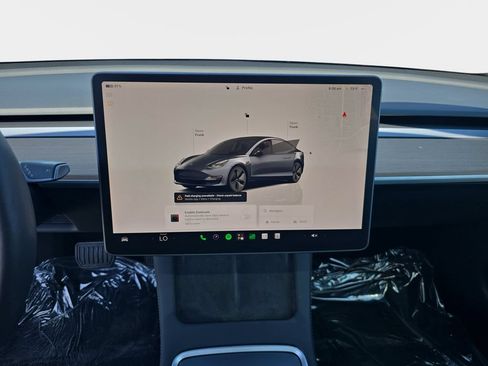 Used 2023 Tesla Model 3 Standard Range RWD image 23
