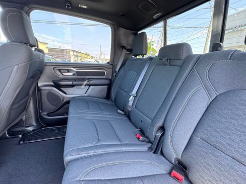 New 2026 RAM 1500 4x4 Crew Cab image 17