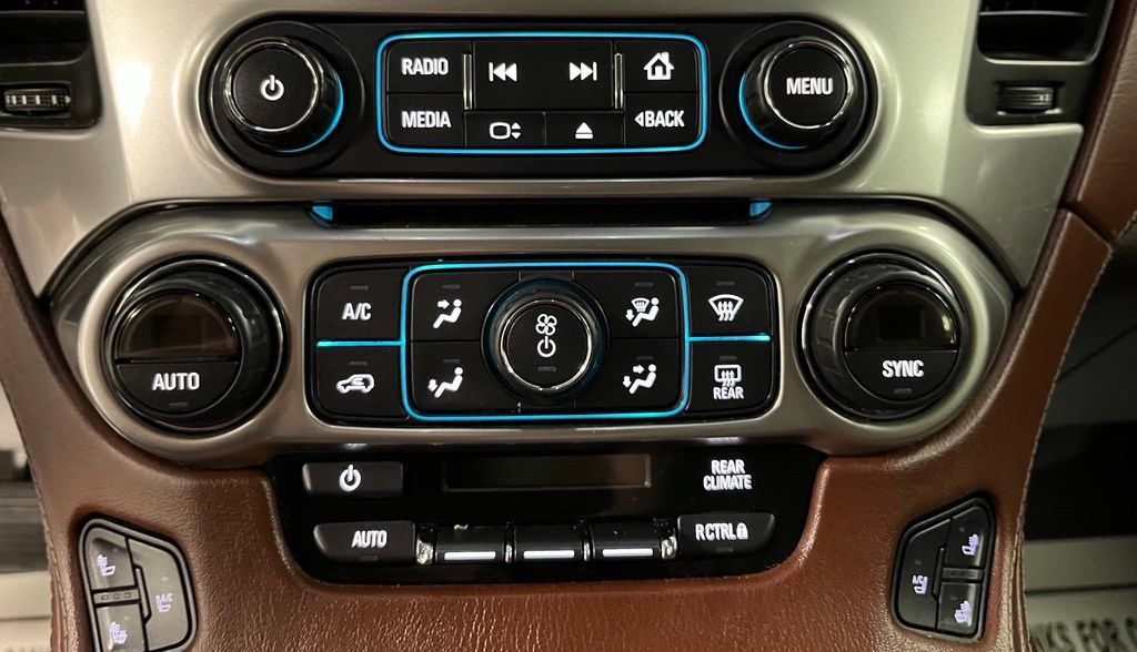 Used 2015 Chevrolet Tahoe LTZ AWD/4WD image 36