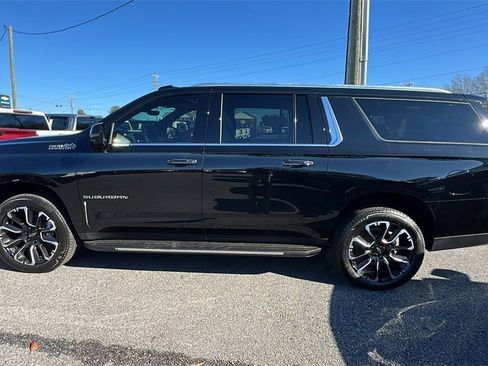 New 2026 Chevrolet Suburban High Country w/ Sun And Tow Package image 8