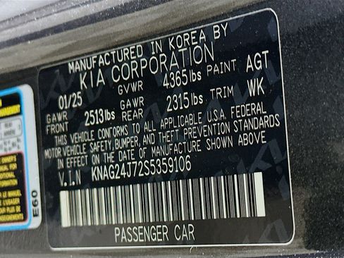 Used 2025 Kia K5 LXS image 12