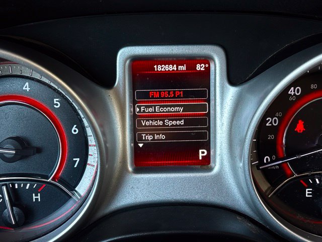 Used 2015 Dodge Journey American Value Package w/ Flexible Seating Group FWD image 21