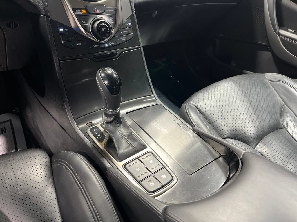 Used 2013 Hyundai Azera w/ Technology Pkg FWD image 31