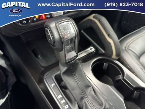 Certified 2025 Ford Bronco Badlands image 29