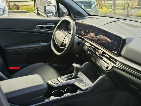New 2026 Kia Sportage X-Line w/ X-Line Premium Package AWD/4WD image 10