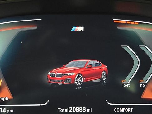 Certified 2023 BMW 530i xDrive w/ M Sport Package AWD/4WD image 16