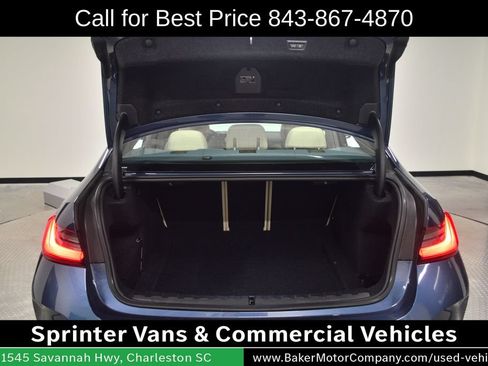 Used 2025 BMW 330i Sedan w/ Premium Package RWD image 37