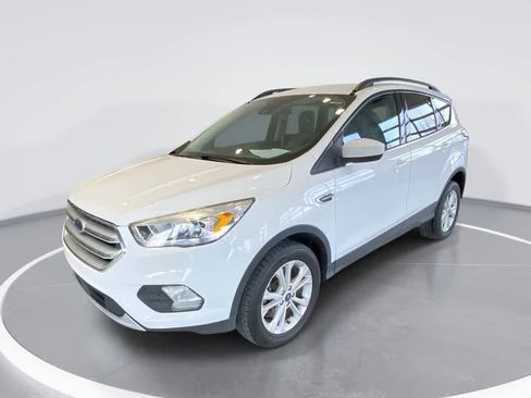 Used 2018 Ford Escape SEL w/ Ford Safe & Smart Package image 1