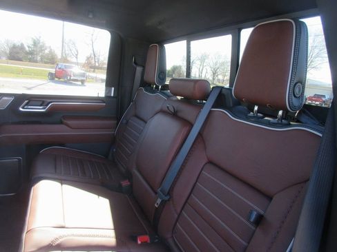 New 2026 GMC Sierra 2500 Denali Ultimate image 14