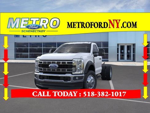 New 2025 Ford F550 4x4 Regular Cab Super Duty image 3