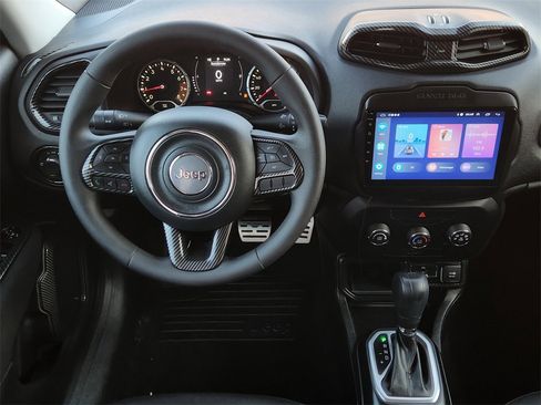 Used 2020 Jeep Renegade Sport w/ Sport Appearance Group image 26