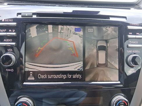 Used 2024 Nissan Murano Platinum w/ Cargo Package FWD image 18