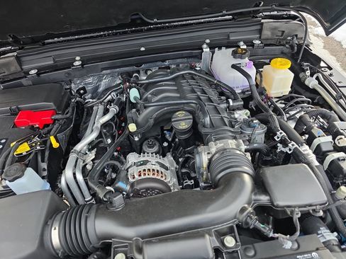 New 2026 Jeep Gladiator Rubicon w/ Steel Bumper Group image 25