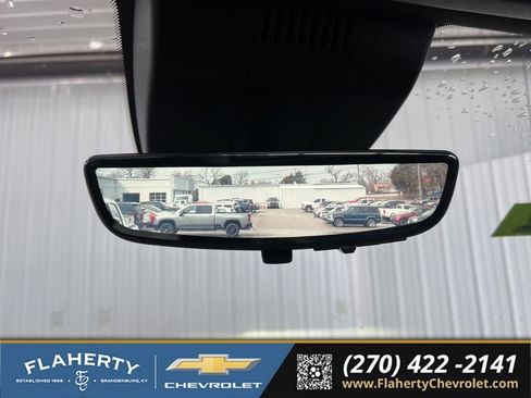 Used 2025 Chevrolet Silverado 1500 High Country AWD/4WD image 37