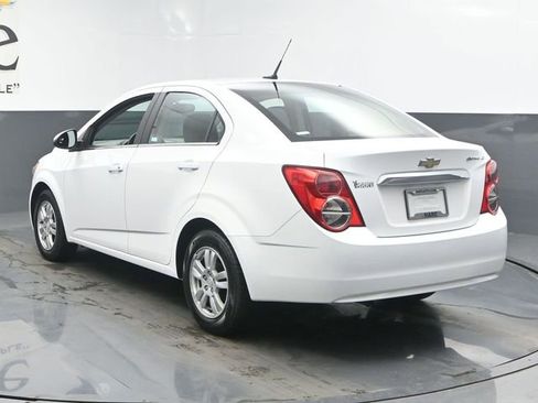 Used 2014 Chevrolet Sonic LT FWD image 31