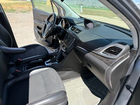 Used 2013 Buick Encore AWD image 34