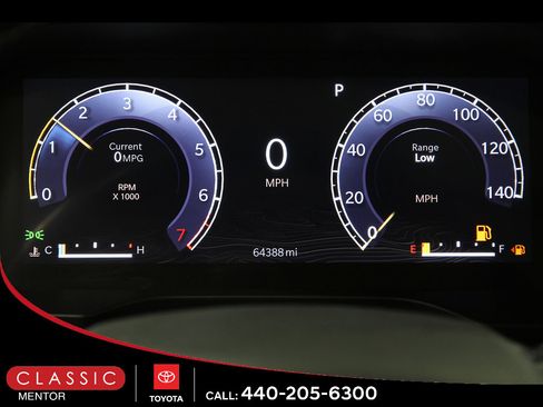 Used 2022 Jeep Grand Cherokee Limited w/ Luxury Tech Group II AWD/4WD image 8