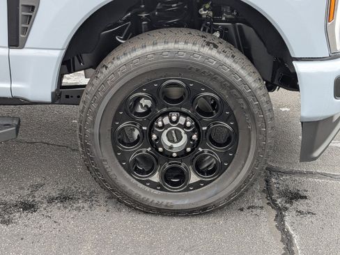 New 2026 Ford F250 Lariat w/ Black Appearance Package image 10