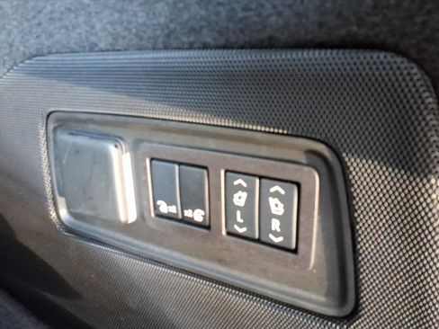 Certified 2024 Cadillac Escalade Sport w/ LPO, ONYX Package image 12