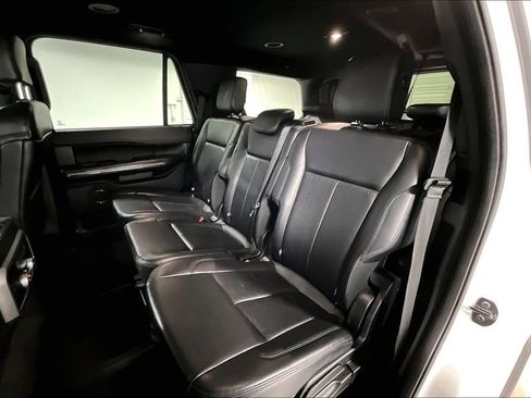 Used 2020 Ford Expedition XLT w/ Equipment Group 201A image 34
