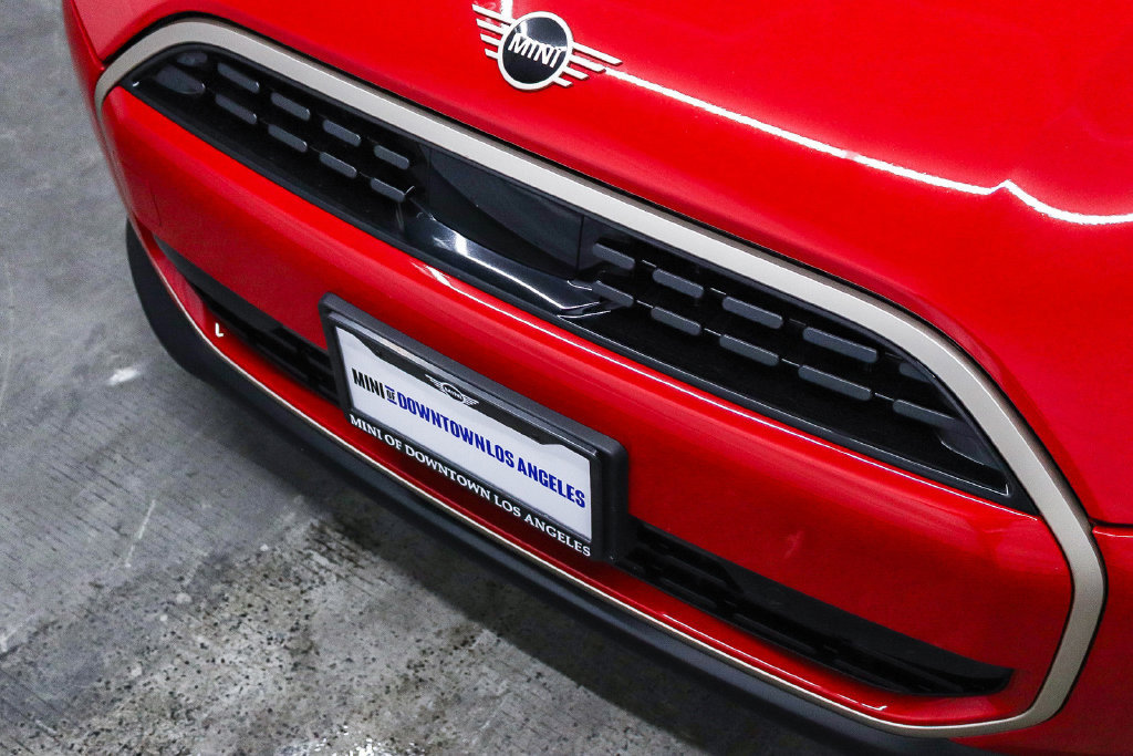 Used 2026 MINI Cooper 2-Door Hardtop FWD image 11