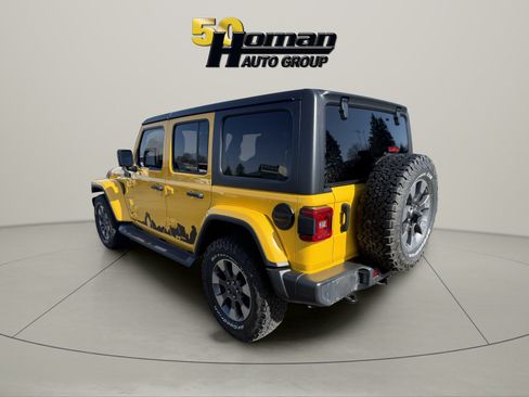 Used 2021 Jeep Wrangler Unlimited Sahara w/ Dual Top Group AWD/4WD image 3