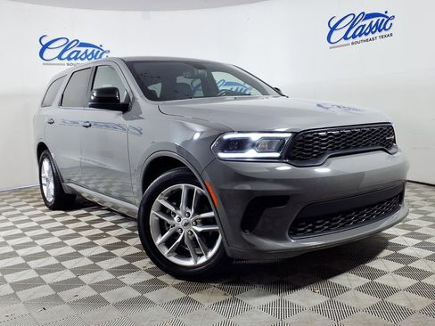 Used 2023 Dodge Durango GT RWD image 1