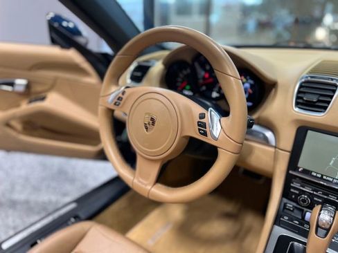 Used 2016 Porsche Boxster image 26