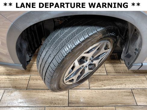 Used 2022 Subaru Forester Premium image 10