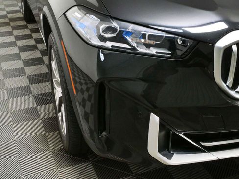 Used 2024 BMW X5 xDrive40i w/ Premium Package AWD/4WD image 37