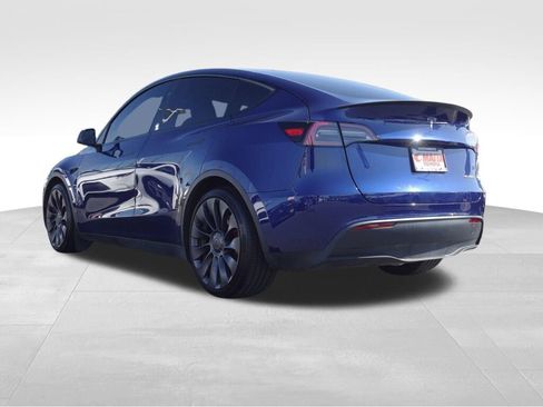 Used 2025 Tesla Model Y Performance image 6