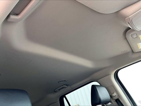 Used 2024 Ford Expedition XLT AWD/4WD image 20