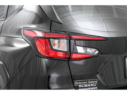 Used 2025 Subaru Crosstrek 2.5i Limited w/ Crosstrek Mirror Package image 10