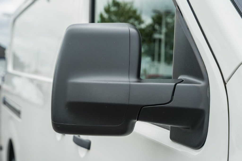 Used 2021 Nissan NV 2500 SV RWD image 18