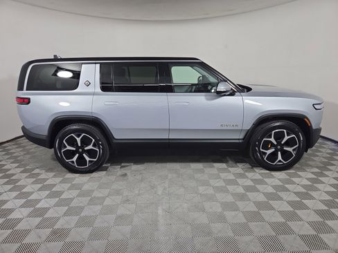 Used 2024 Rivian R1S Adventure AWD/4WD image 6
