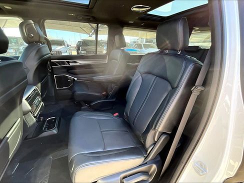 New 2026 Jeep Grand Wagoneer Limited AWD/4WD image 22