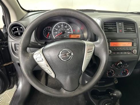 Used 2017 Nissan Versa S Plus image 14