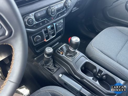 Used 2024 Jeep Wrangler Sport S image 68