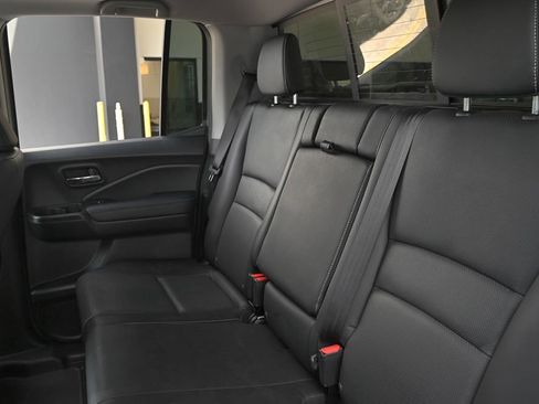 Used 2023 Honda Ridgeline RTL image 13