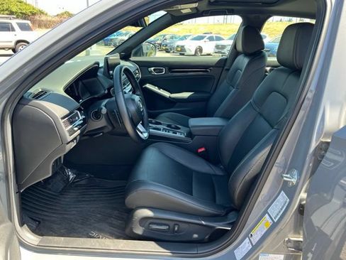 Used 2025 Honda Civic Sport image 12